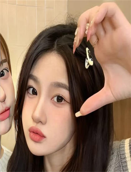 櫻花視頻在線觀看免費完整版大全下載_女人俱樂部插曲