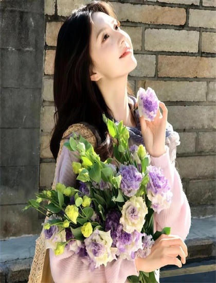 女人更年期吃什麼葯_舒淇自拍白髮明顯